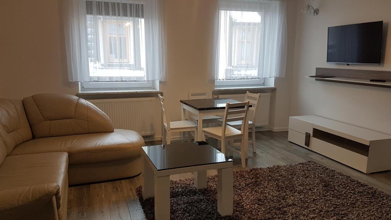Apartment Centrum 1 *